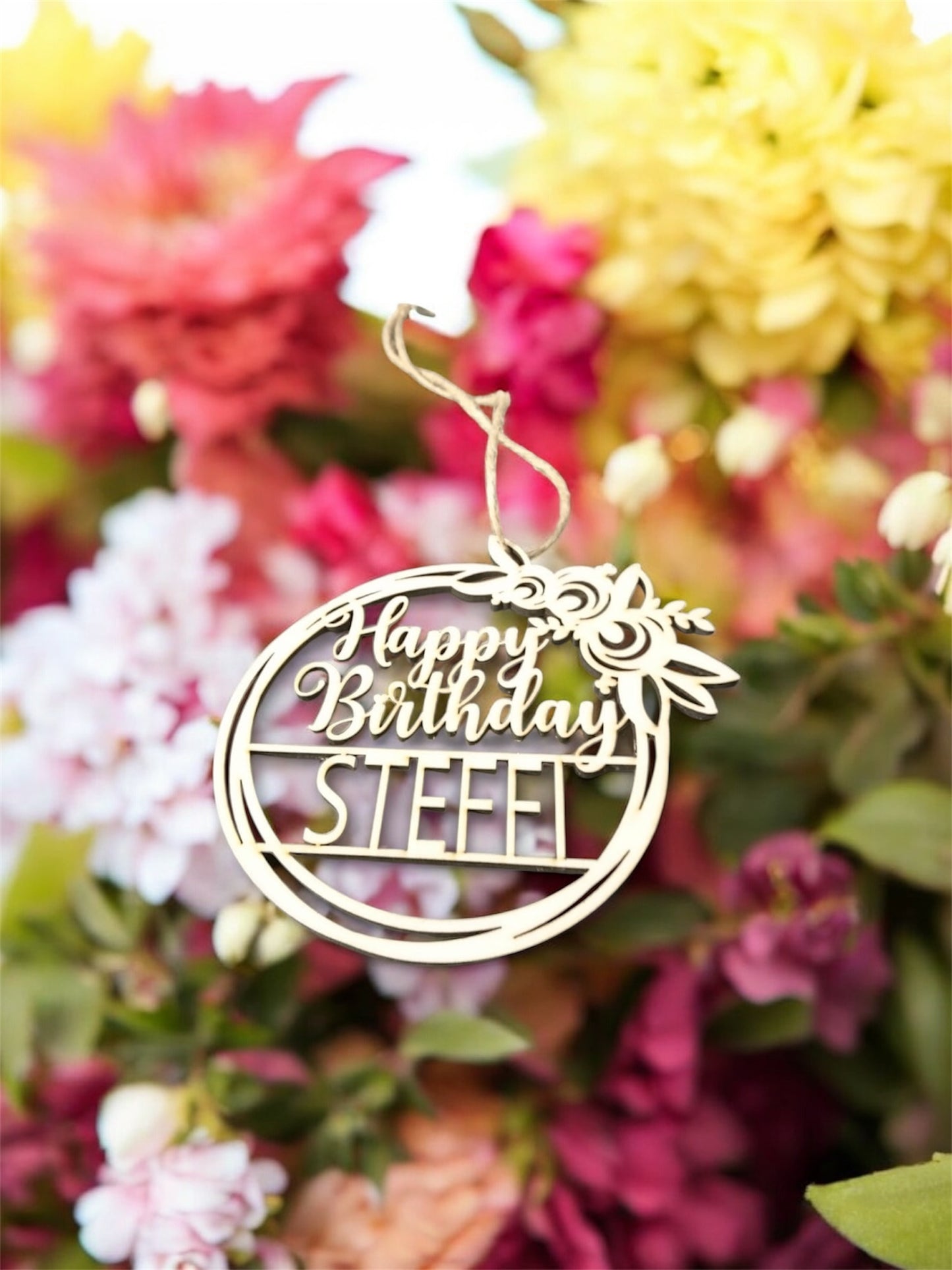 Happy Birthday XXL Anhänger mit Name, 13,5 cm x 13 cm